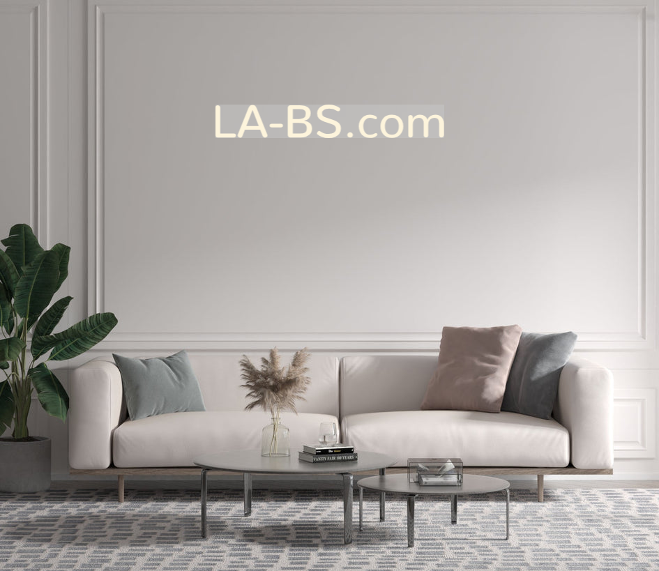 Custom text: LA-BS.com