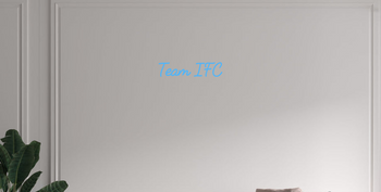 Custom text: Team IFC