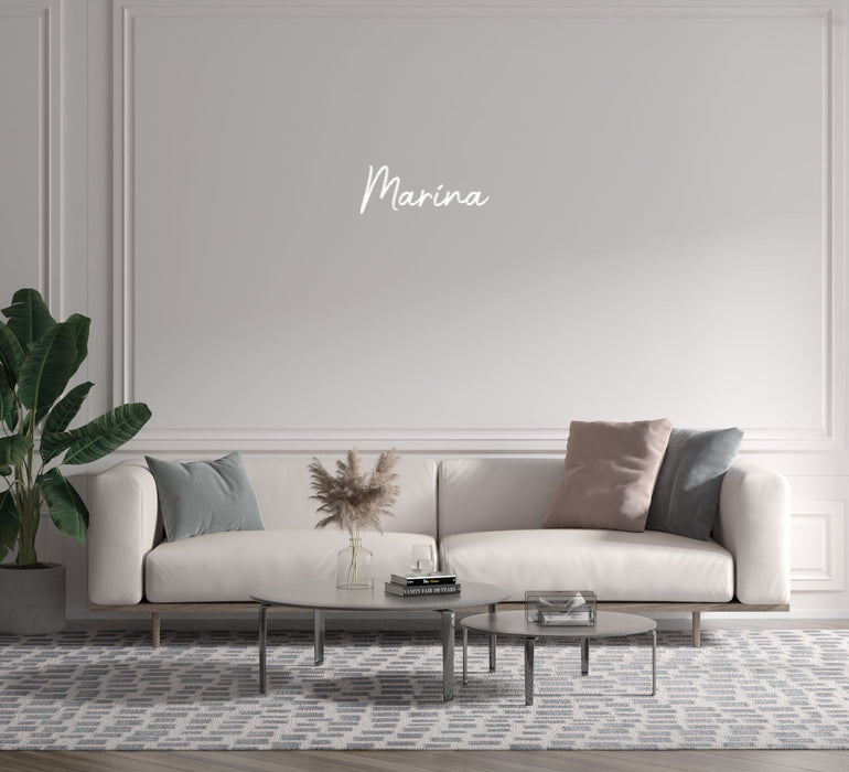 Custom text: Marína