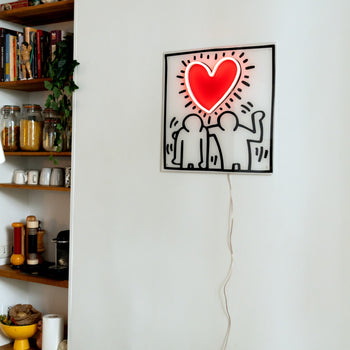 Radiant Heart, YP x Keith Haring, signe en néon LED