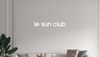 Custom text: le sun club