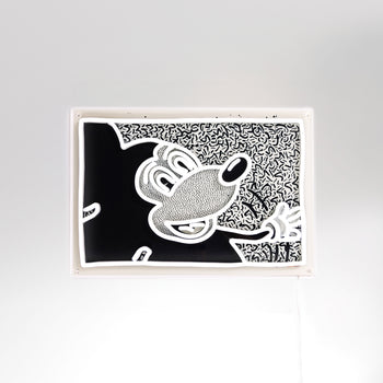 Keith Haring x Mickey 2 “Monochrome”, signe en néon LED