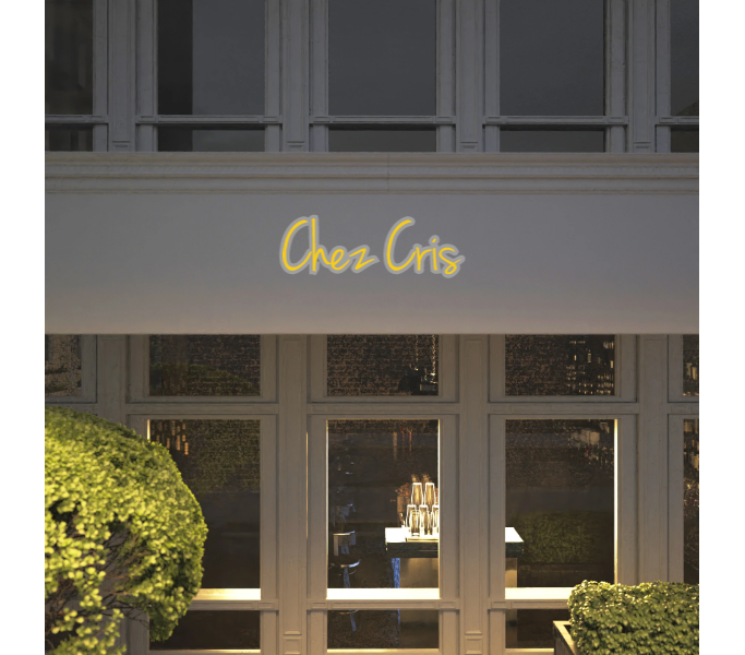 Custom text: Chez Cris