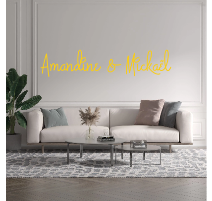Custom text: Amandine & Mickaël
