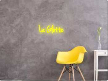 Custom text: La Glotte