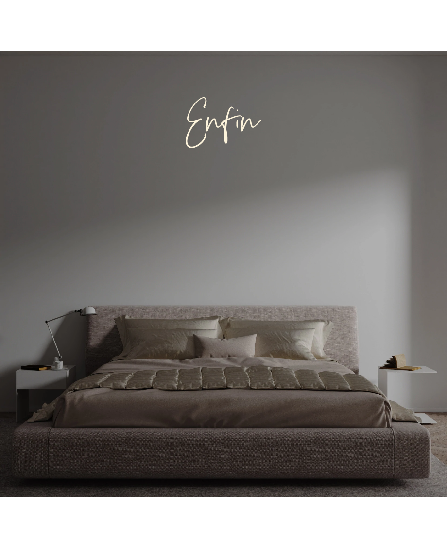 Custom text: Enfin