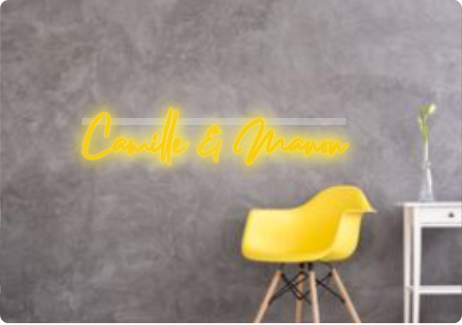 Custom text: Camille & Manon