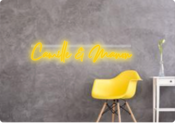 Custom text: Camille & Manon