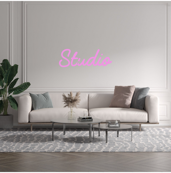 Custom text: Studio