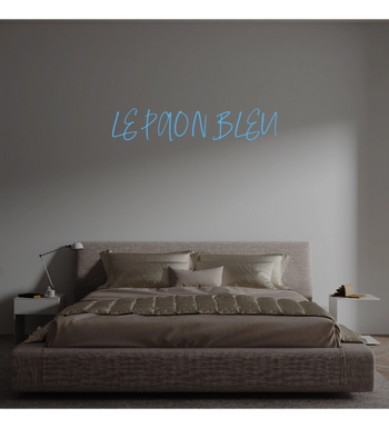 Custom text: LE PAON BLEU