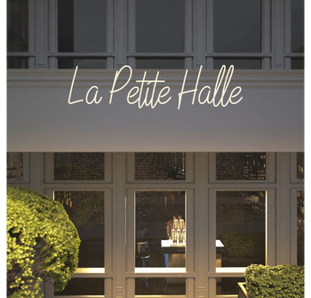 Custom text: La Petite Halle