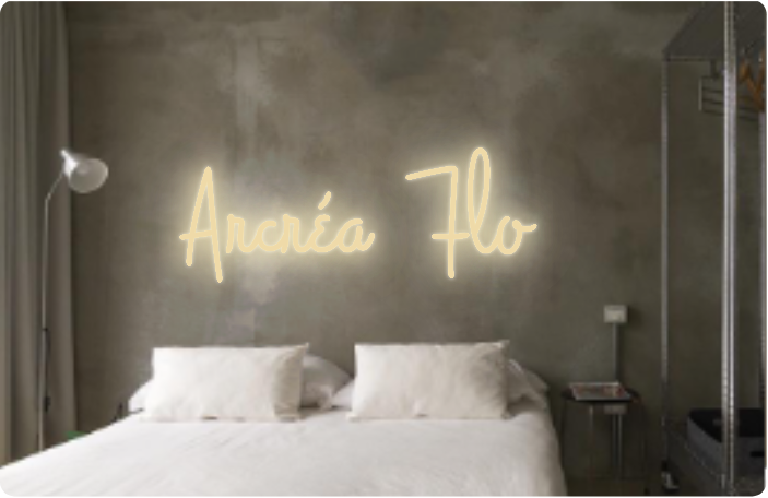 Custom text: Arcréa Flo