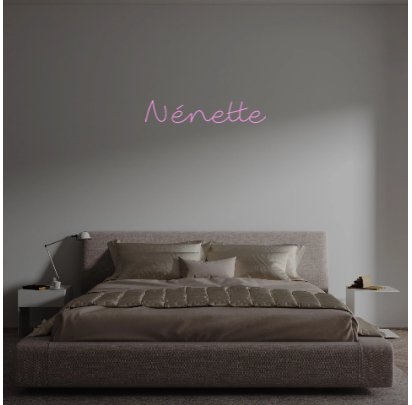 Custom text: Nénette