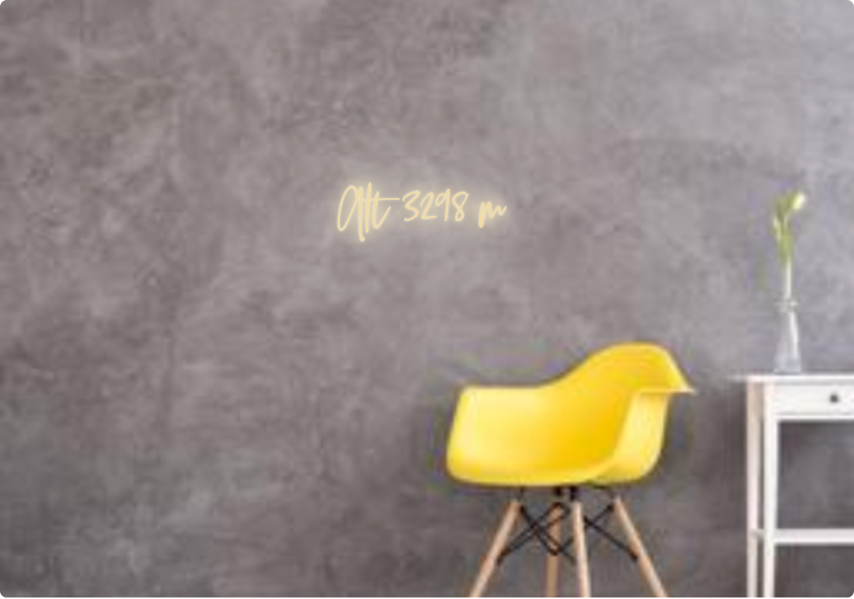 Custom text: Alt 3298 m