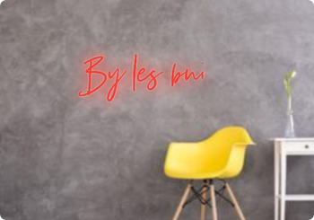 Custom text: By les bui