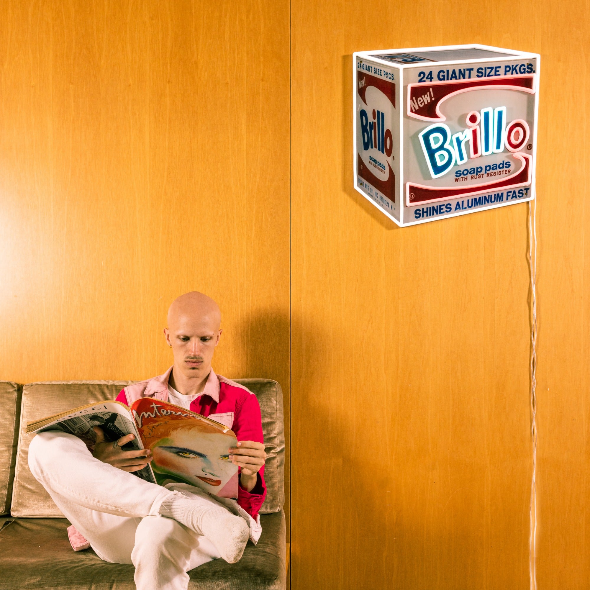 Brillo Box by Andy Warhol - signe en néon LED