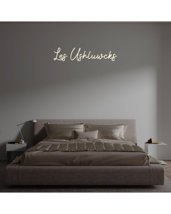 Custom text: Les Ushluwcks