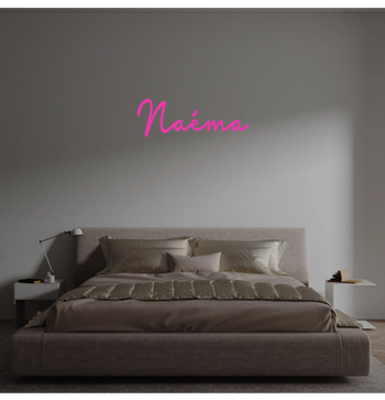 Custom text: Naéma