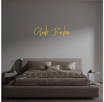 Custom text: Club Bobo