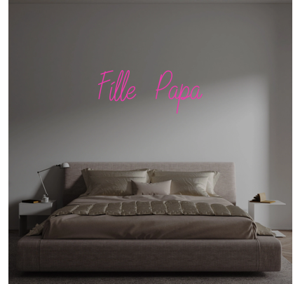 Custom text: Fille à Papa