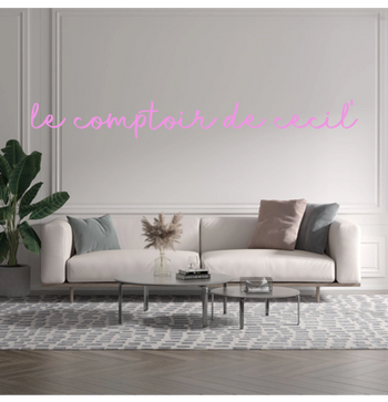 Custom text: le comptoir de cecil