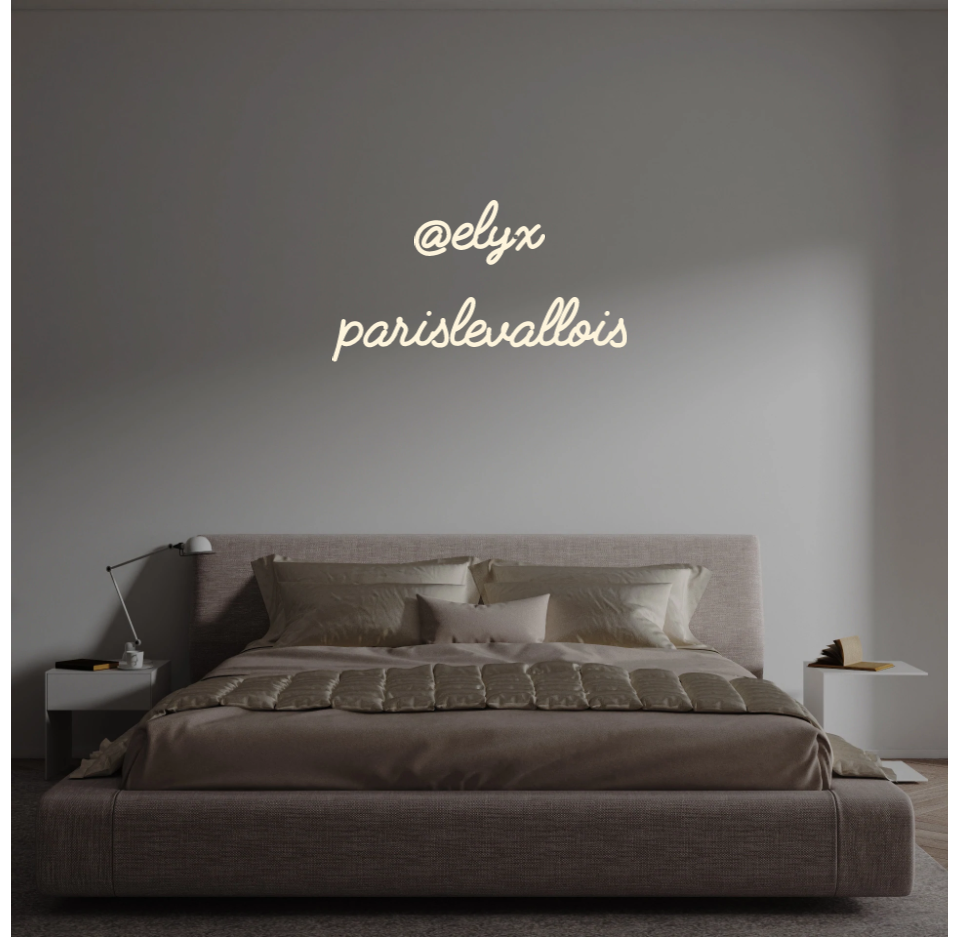 Custom text: @elyx
parislevallois