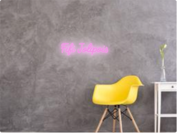 Custom text: Fifi Jolipois