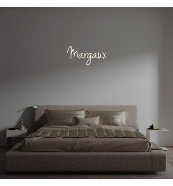 Custom text: Margaux