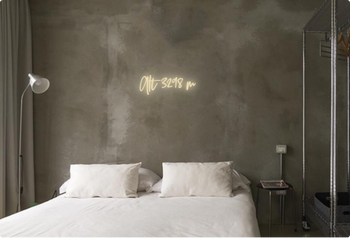 Custom text: Alt 3298 m