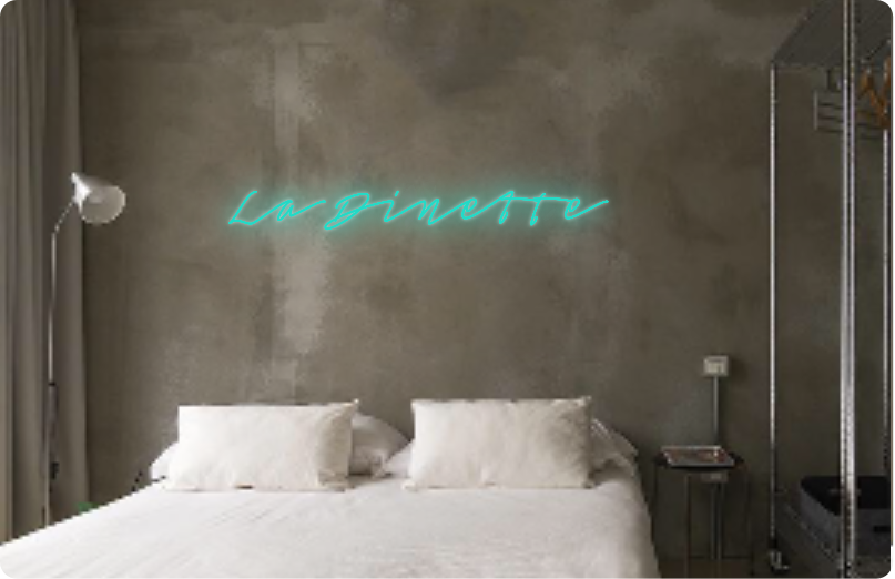 Custom text: LaDinette