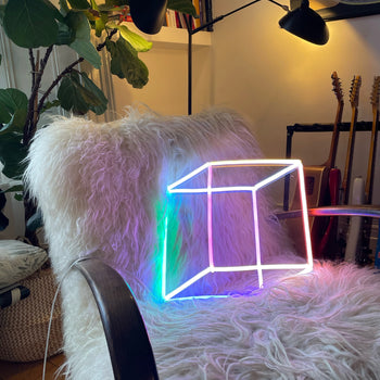 Geometric Cube - signe en néon LED