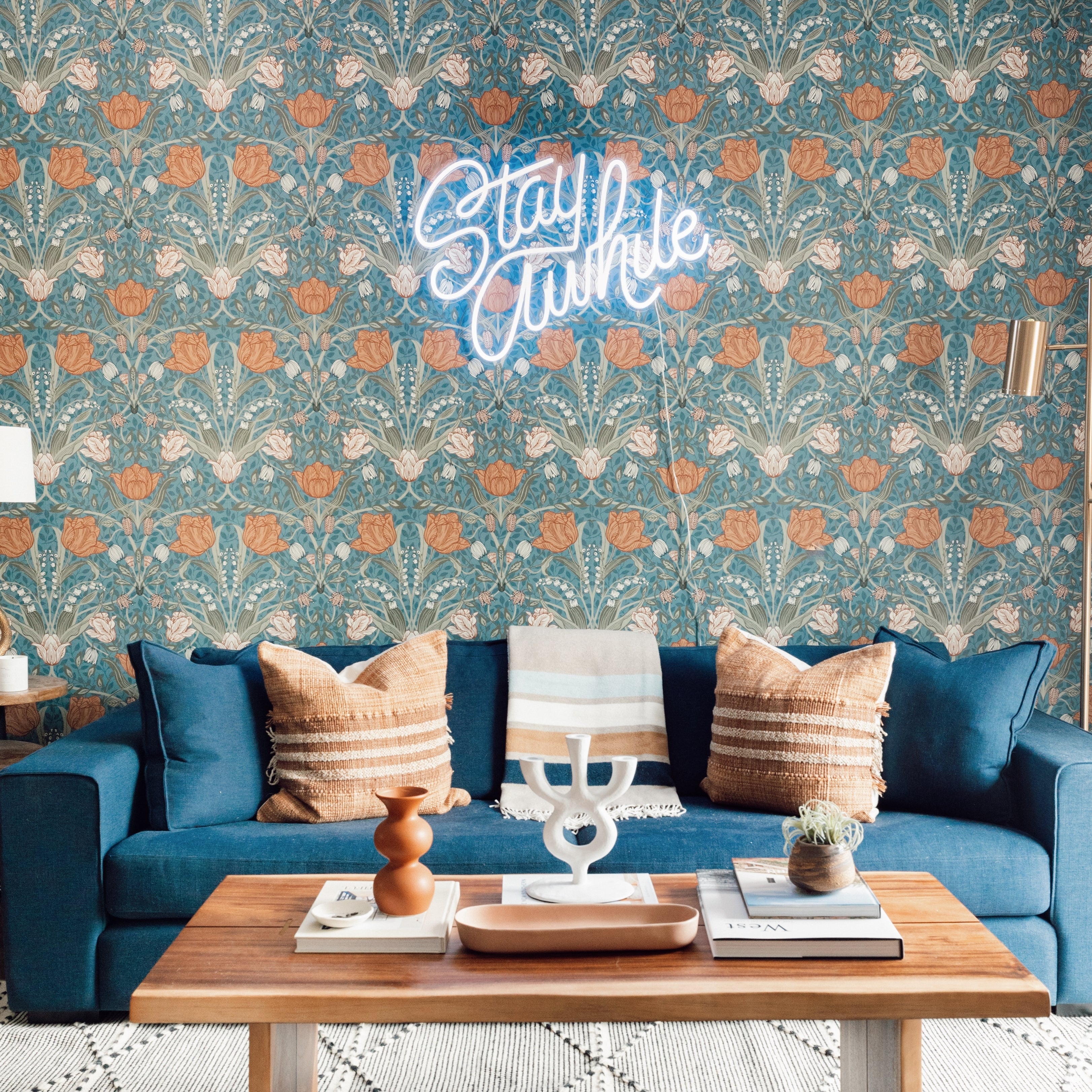 Stay Awhile by Caren Kreger - signe en néon LED