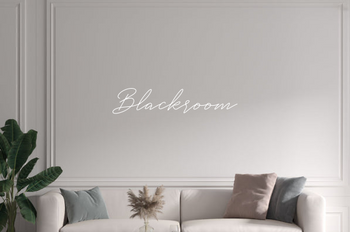 Custom text: Blackroom