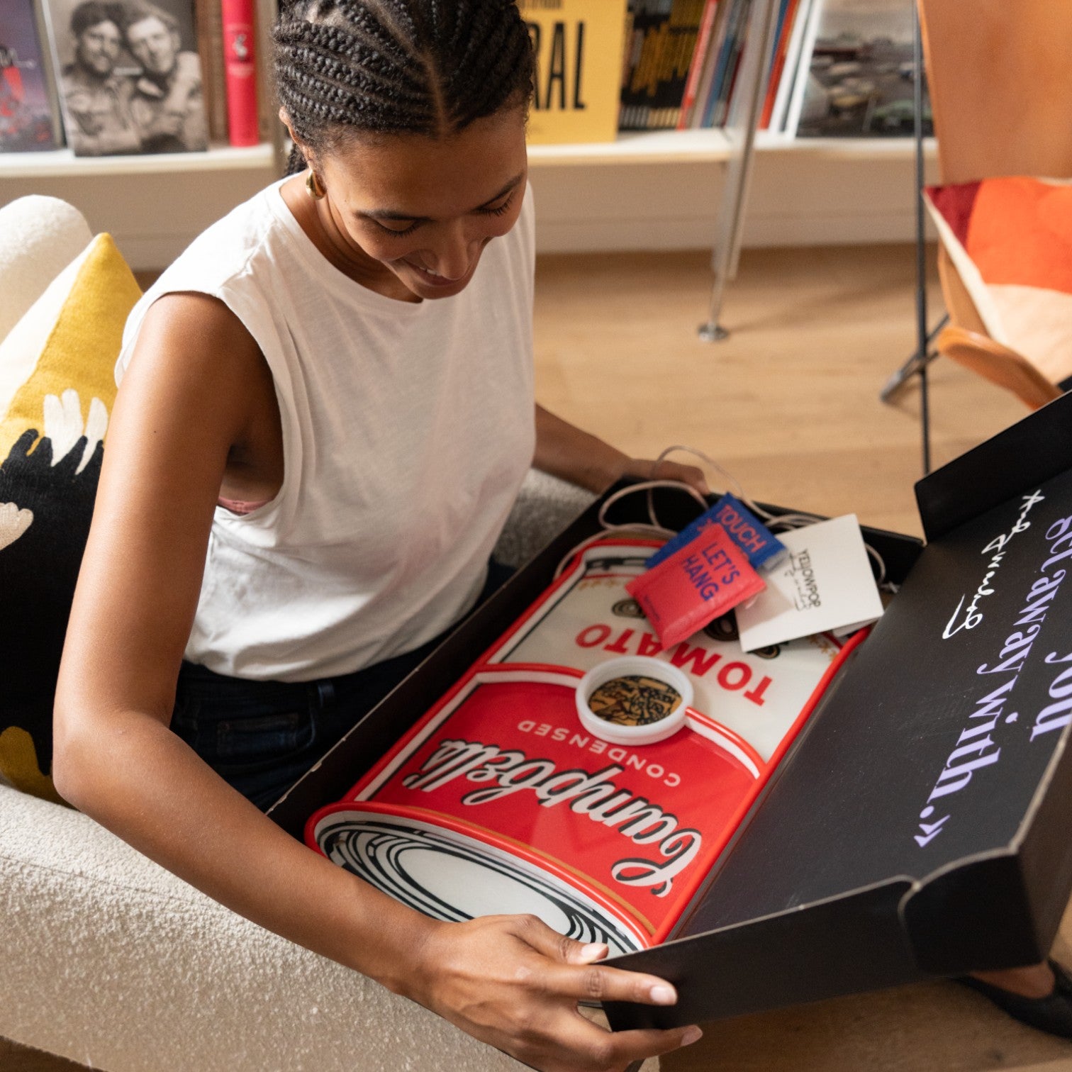 New Campbell, Yellowpop x Andy Warhol, LED-Neonzeichen