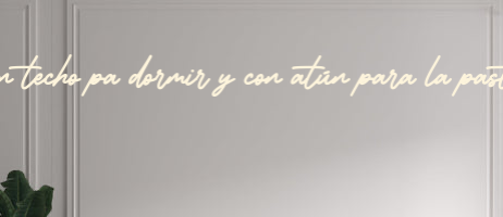 Custom text: con techo pa dormir y con atún para la pasta