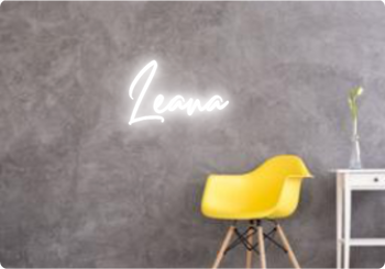 Custom text: Leana