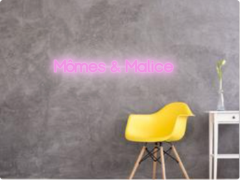 Custom text: Mômes & Malice