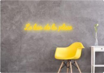 Custom text: Le bar de la place