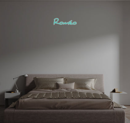 Custom text: Roméo
