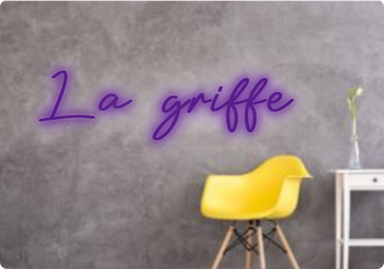 Custom text: La griffe