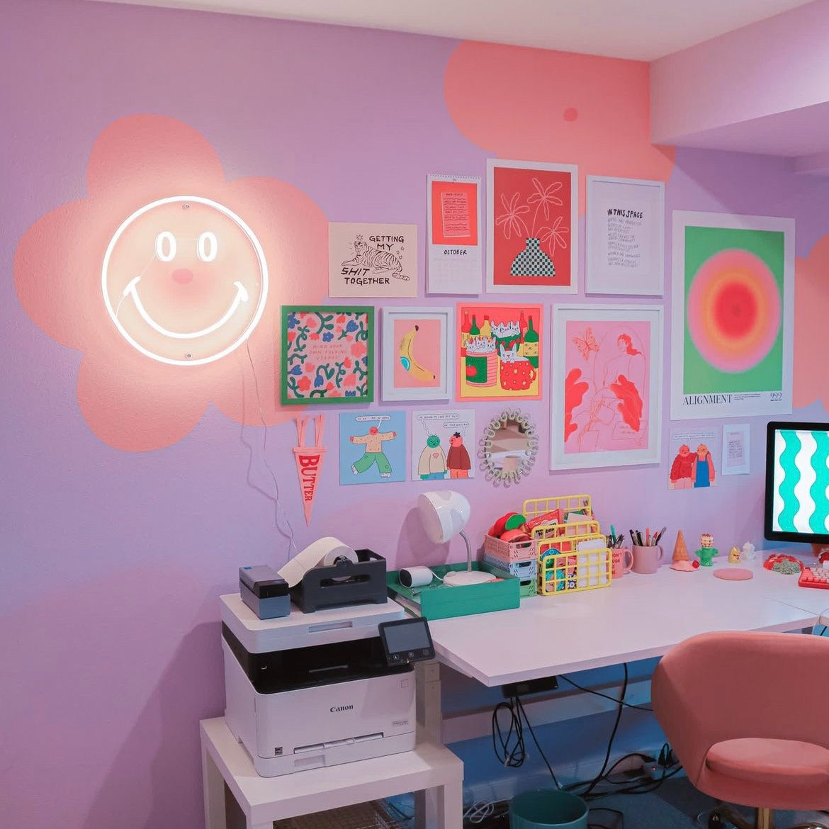 How can LED neon light boost your concentration and productivity at work?