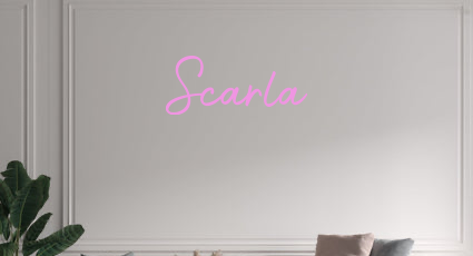 Custom text: Scarla