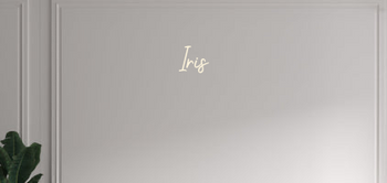 Custom text: Iris