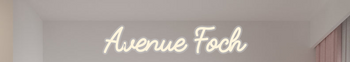 Custom text: Avenue Foch
