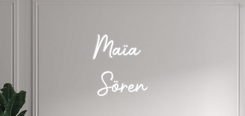Custom text: Maïa 
Sören