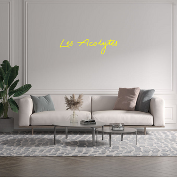 Custom text: Les Acolytes