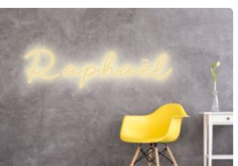 Custom text: Raphaël