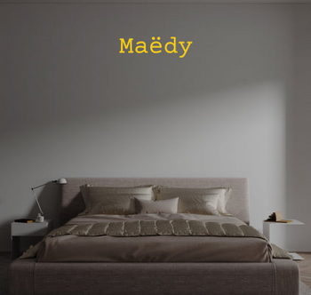 Custom text: Maëdy