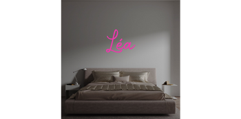 Custom text: Léa