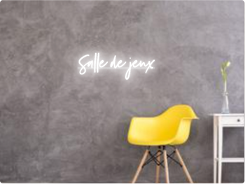 Custom text: Salle de jeux